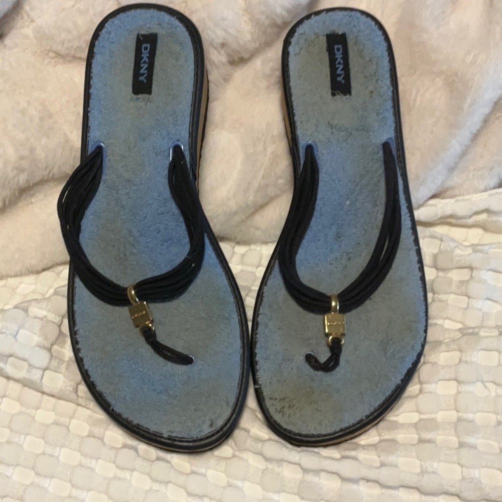 DKNY sandals